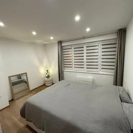 Lejlighed Lahoucine *